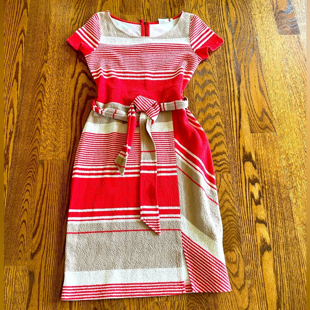 Lilka dress size S